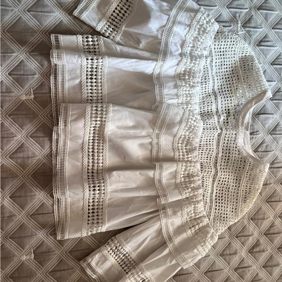 bebe Tops - Bebe White ruffled Boho Detailed long sleeved cropped Blouse size M